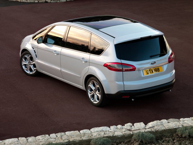 Ford s Max 2010