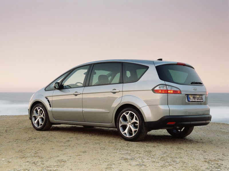Ford s Max 2006