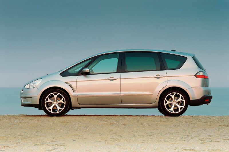 Ford s-Max 1