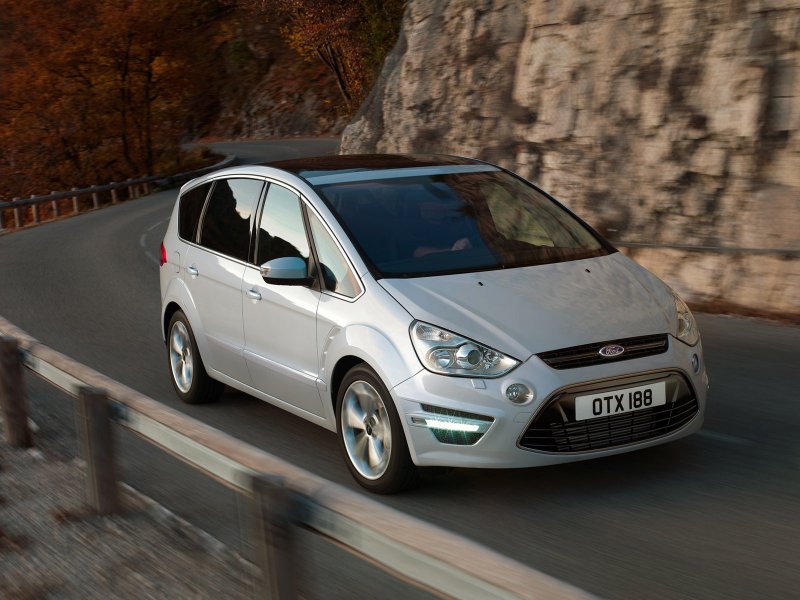 Ford s Max 2010