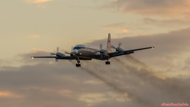 Ил-20 пассажирский самолёт