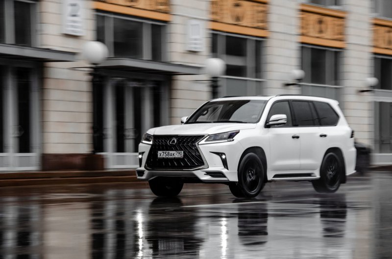 Lexus lx570 Black Vision