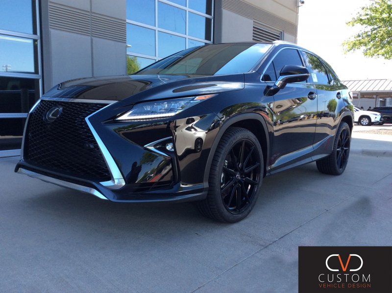 Lexus LX 570 Superior Black Vision