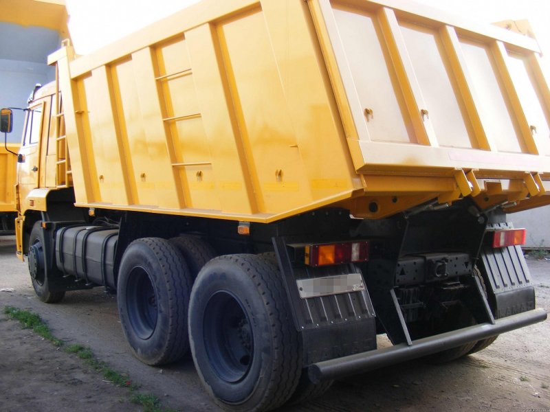 КАМАЗ 65115 6x4 самосвал