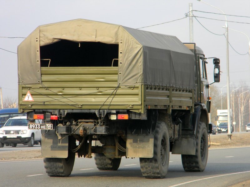 КАМАЗ 5350 военный бортовой