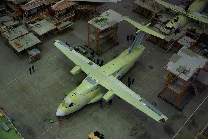 Новый транспортный самолет ил-112