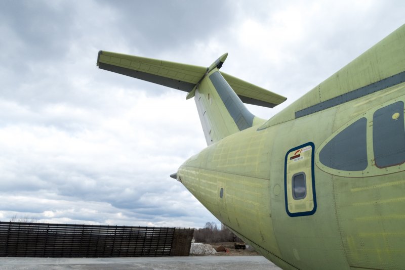Закрылок ил-112в