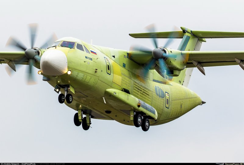 Ил-112 транспортный самолёт