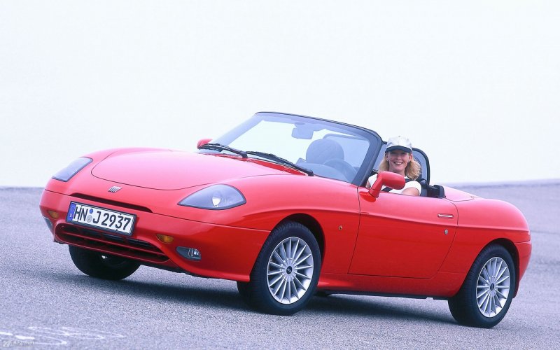 Купе кабриолет Fiat Barchetta