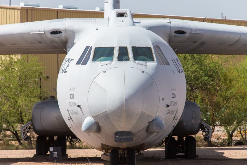 Lockheed c-141c Starlifter военно-транспортный самолет