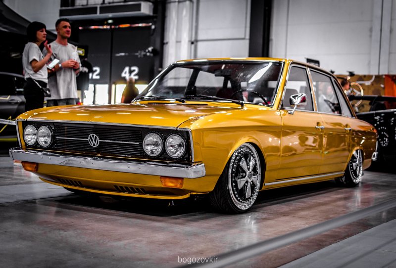 WV k70 stance