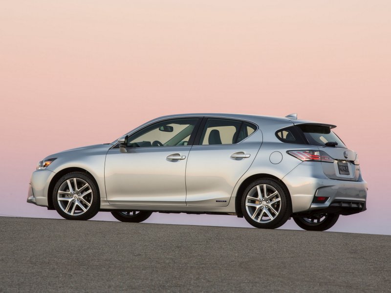 Lexus is 300 SPORTCROSS