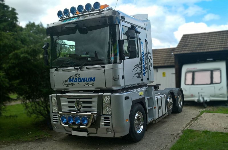 Renault Magnum 2