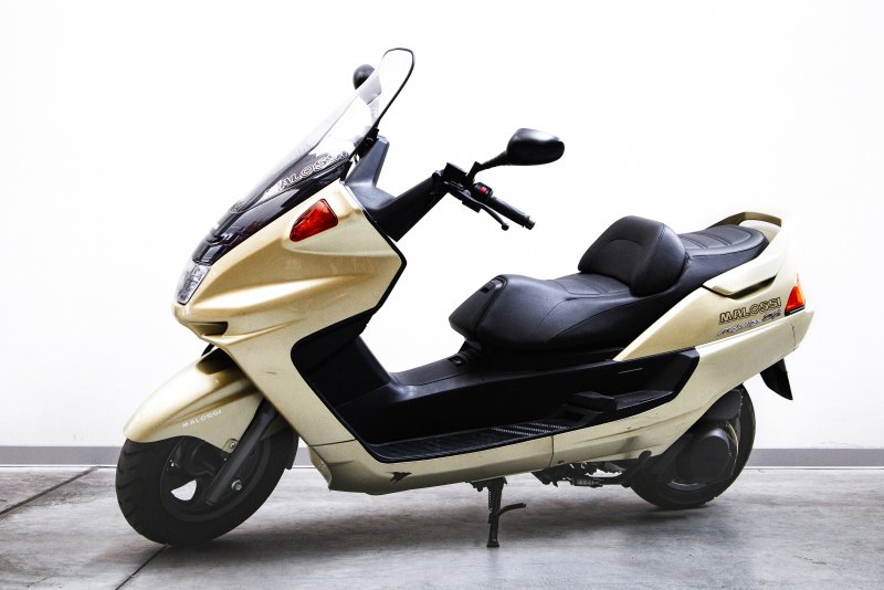 Скутер Geely jl50qt-15