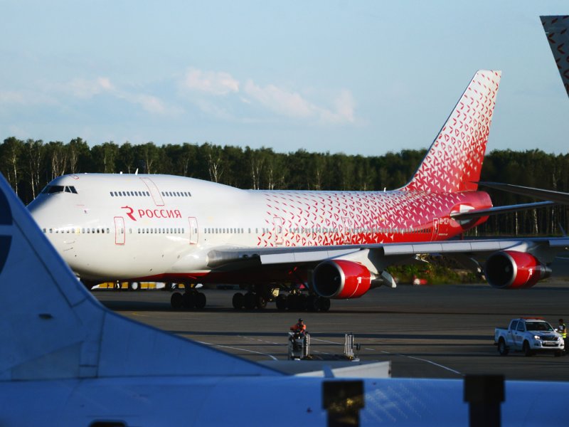 Боинг 747-400 Россия салон