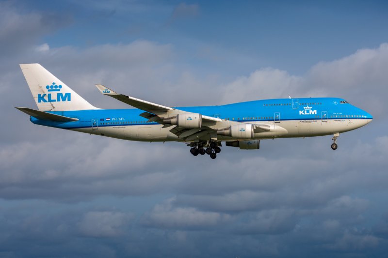 Боинг 747-400