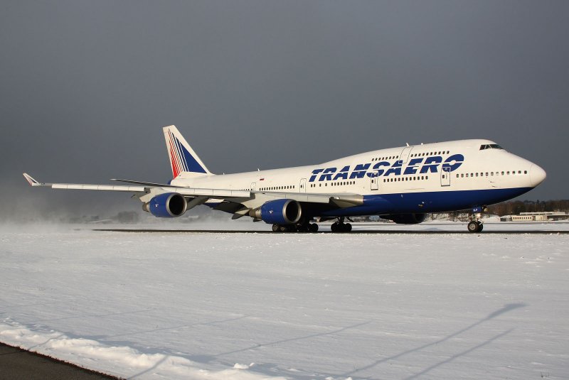 Самолёт Трансаэро Боинг 747-400
