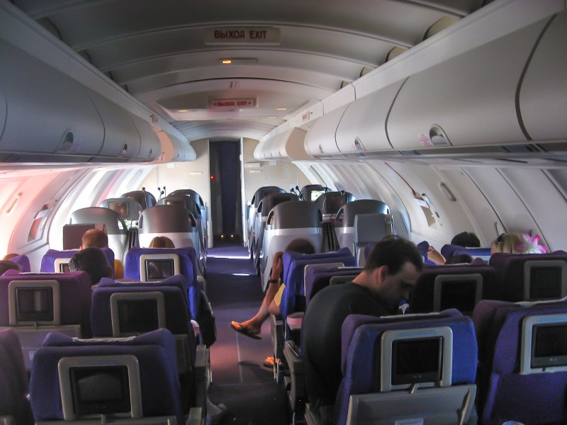 Самолет Boeing 747 салон