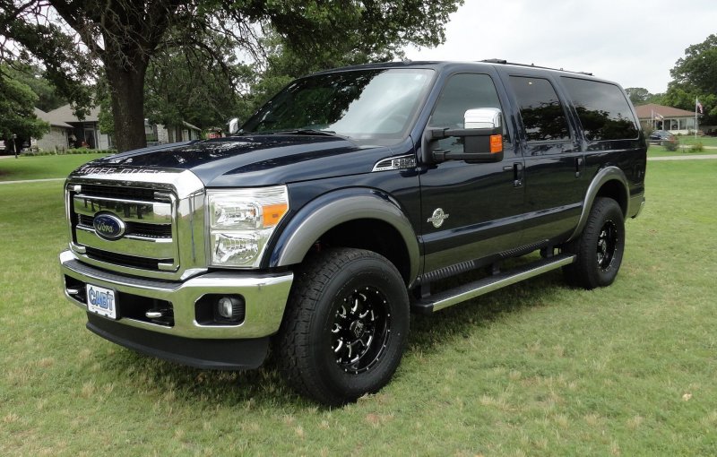 2015 Ford Excursion Conversion