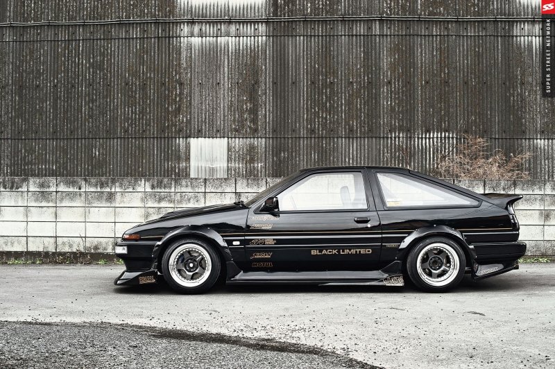 Toyota Corolla ae86