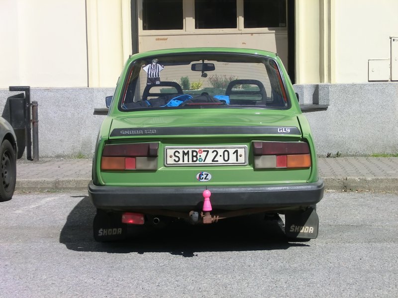 Škoda 120gls салон
