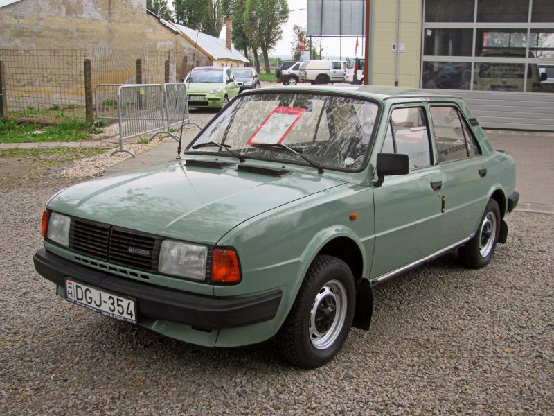 Шкода 120л