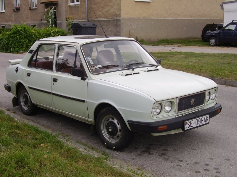 Skoda 120