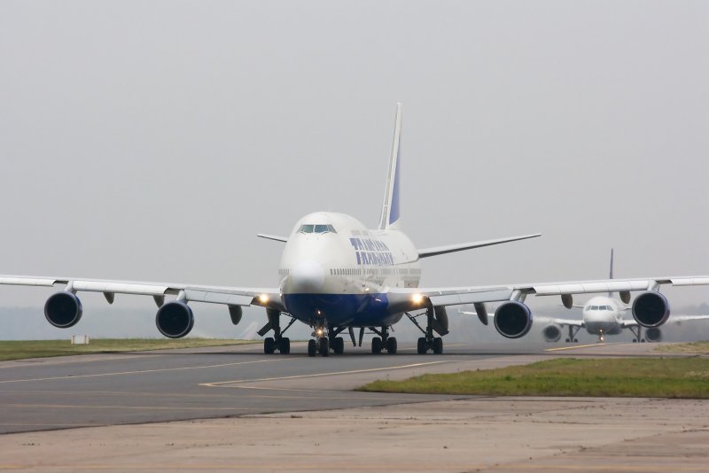 Боинг 747-40