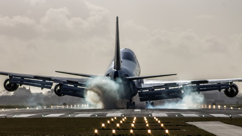 Боинг 747 на закате