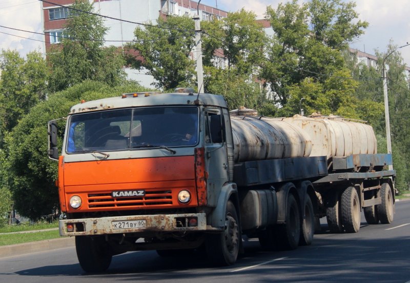 КАМАЗ 53213 бортовой