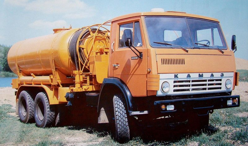 КАМАЗ 53213 военный