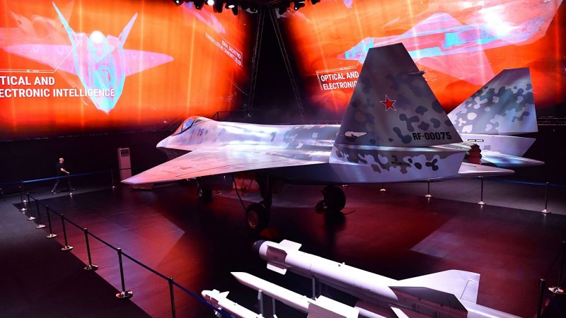 Новый российский истребитель Макс 2021