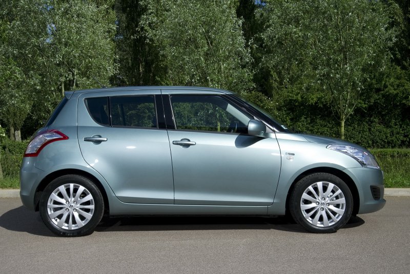 Suzuki 2011