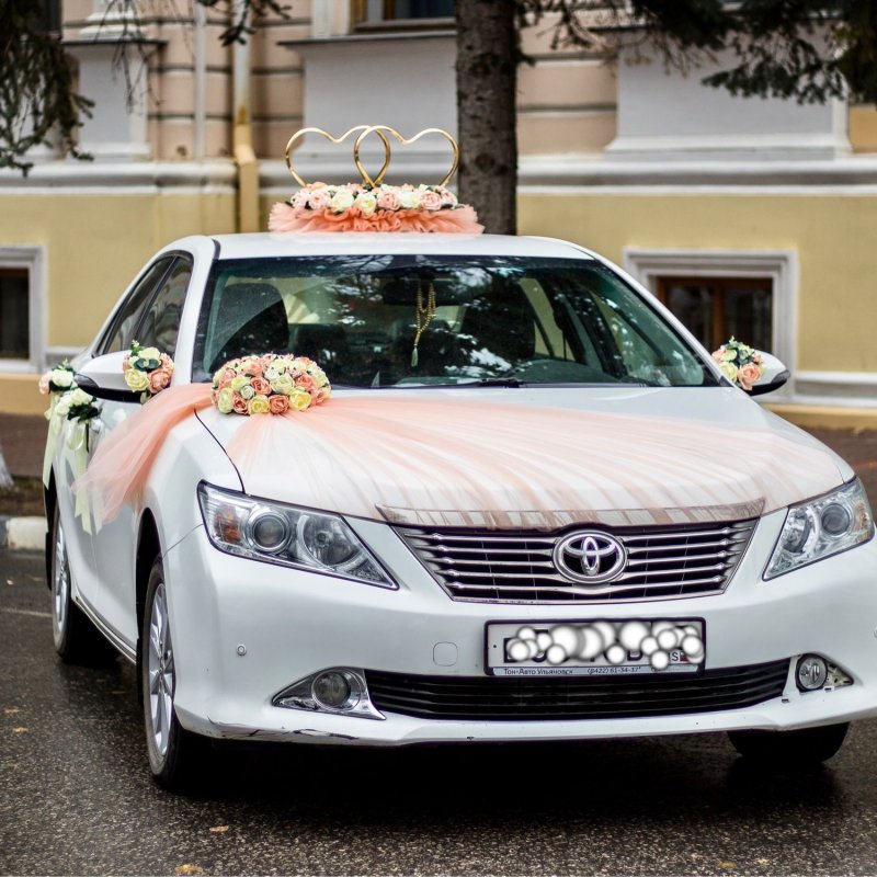 Украшения на машину