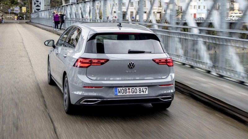 Golf 8 r line