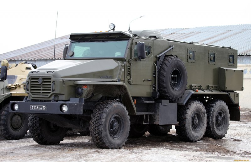 Урал 4320 бронированный