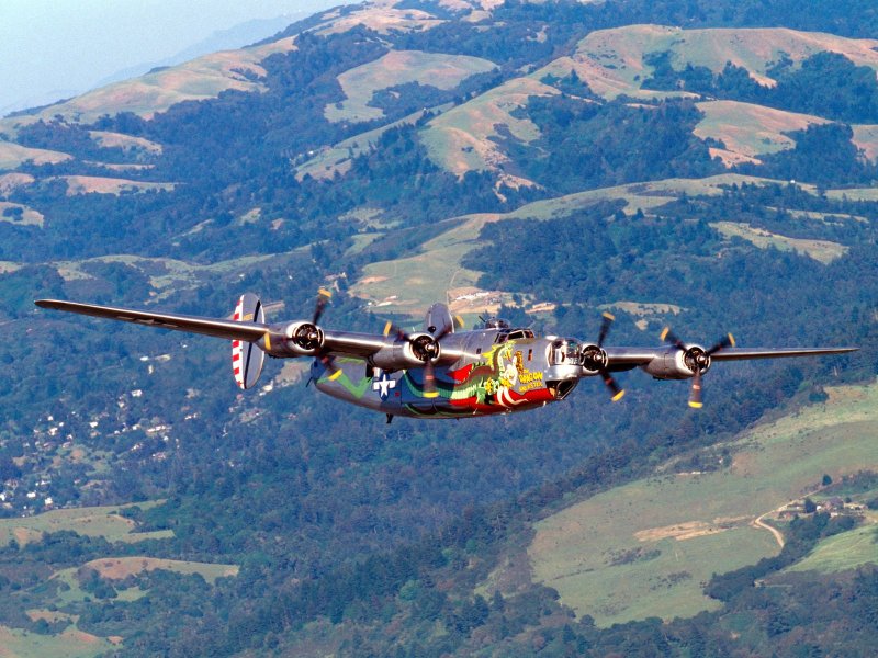 B-24d-25 Liberator