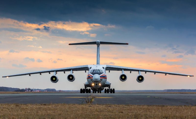 Il76 самолет