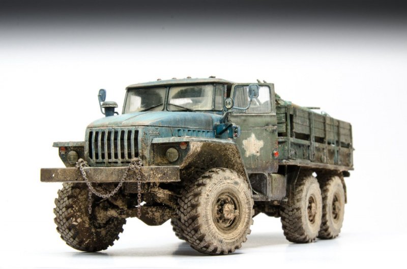 3654 Звезда 1/35 армейский грузовик Урал 4320