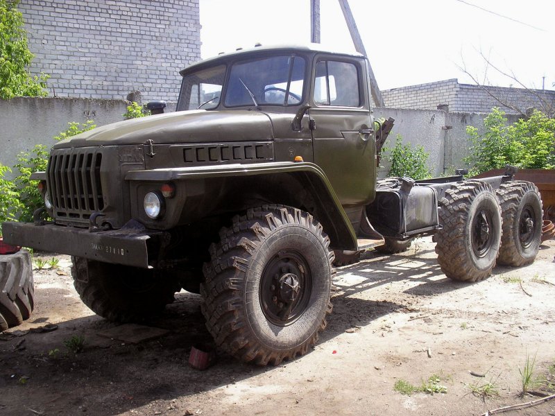 Урал 4320 бронированный