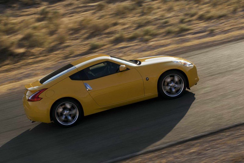 Nissan 370z us-spec cars Coupe 2009