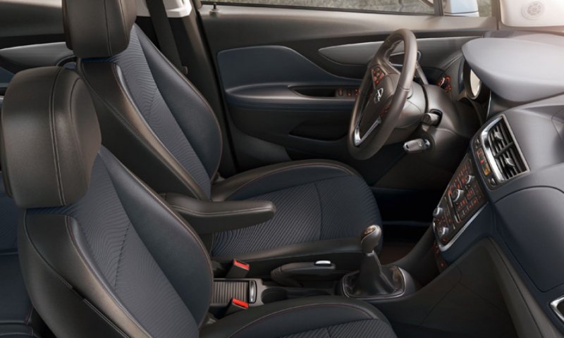 Opel Mokka салон