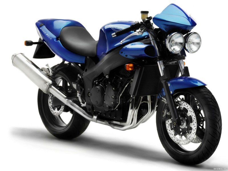 Triumph Speed four 2002.