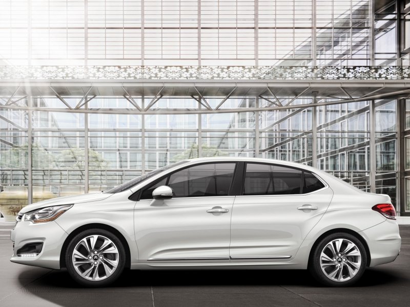 Citroen c4 sedan