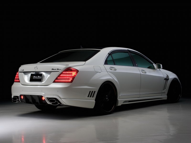 Mercedes-Benz w221