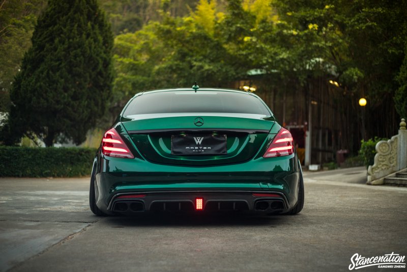 Mercedes Benz w222 stance