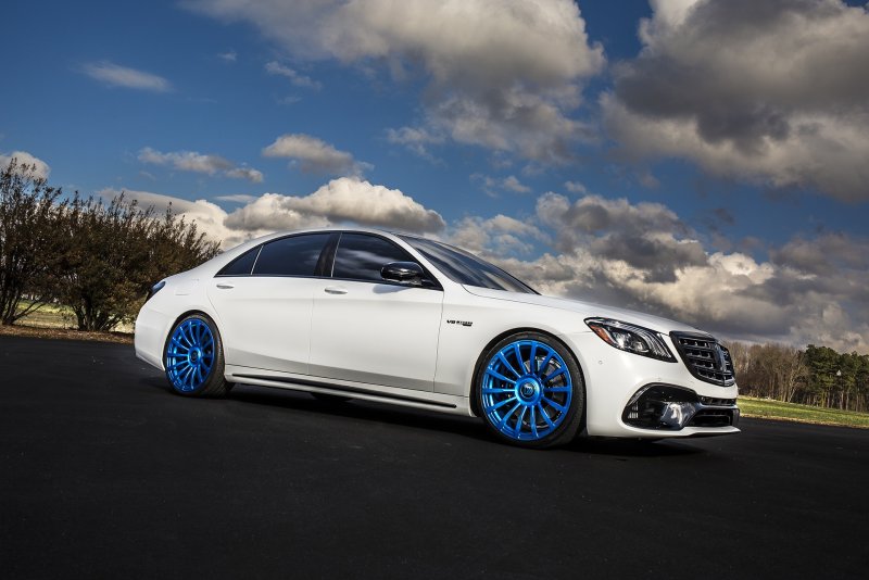 Mercedes Benz c63 w222