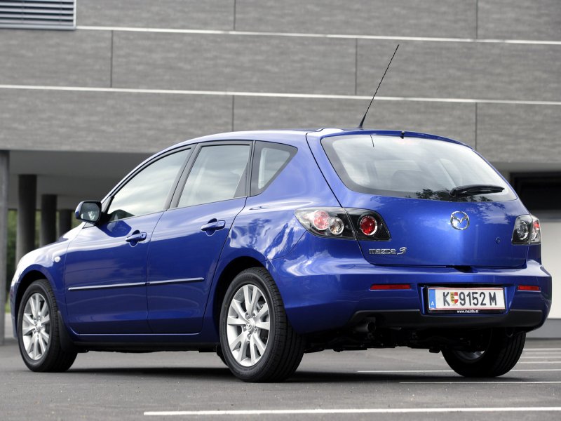 Mazda 3 BK хэтчбек