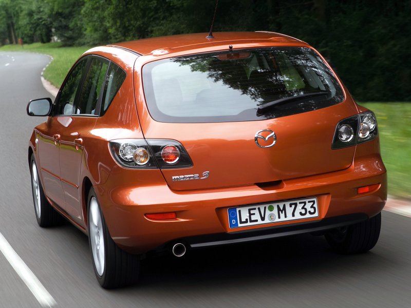 Mazda 3 BK хэтчбек