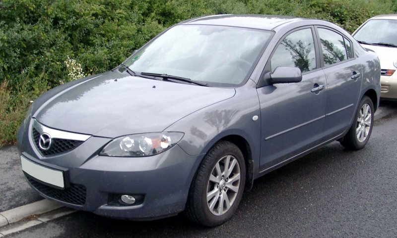 Мазда 3 БК 2006